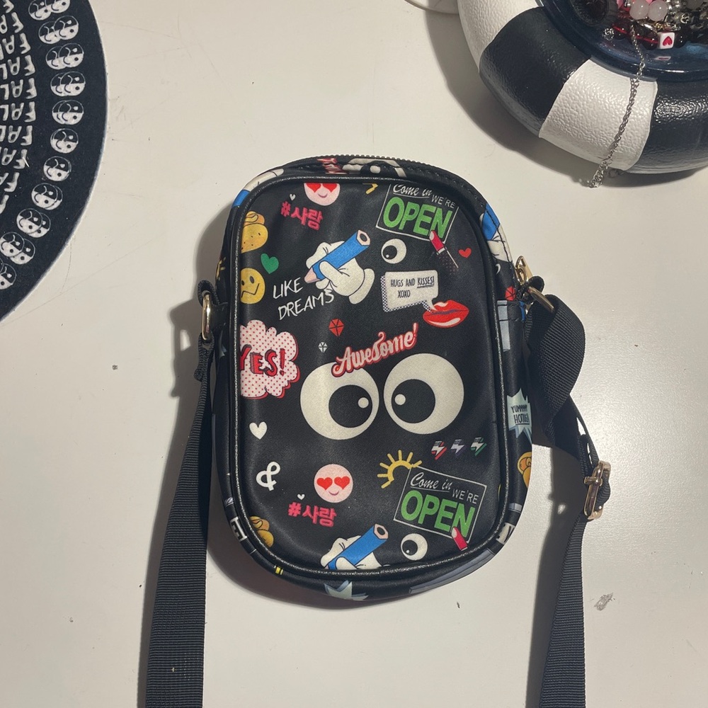 LD crossbody hand bag phone purse graffiti graphics